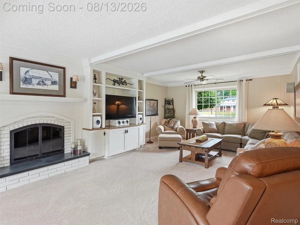 52338 Livingstone Court Shelby Charter Township, MI 48316