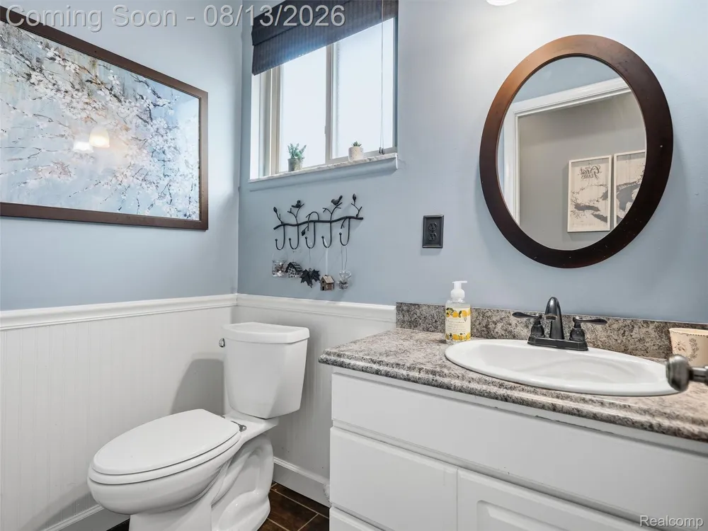 52338 Livingstone Court Shelby Charter Township, MI 48316