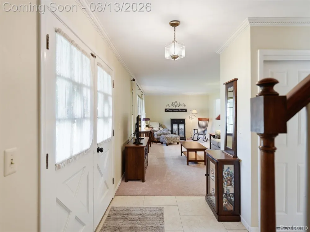 52338 Livingstone Court Shelby Charter Township, MI 48316