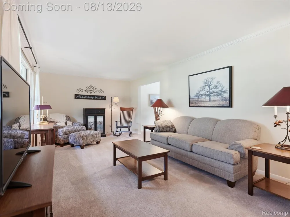 52338 Livingstone Court Shelby Charter Township, MI 48316
