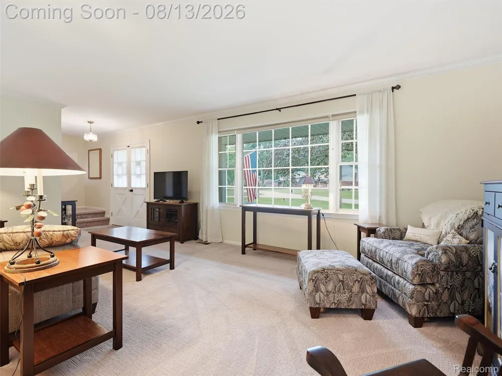52338 Livingstone Court Shelby Charter Township, MI 48316