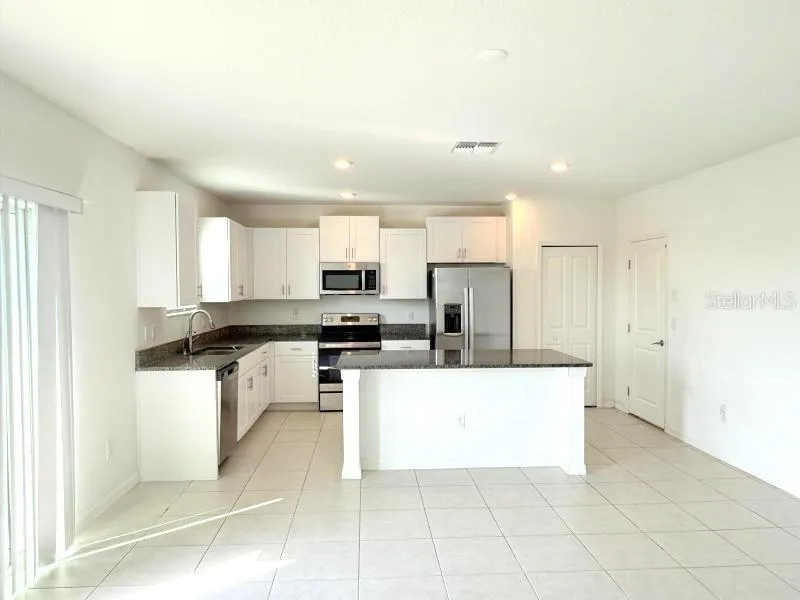11163 LINDEN DEPOT ROAD San Antonio, FL 33576