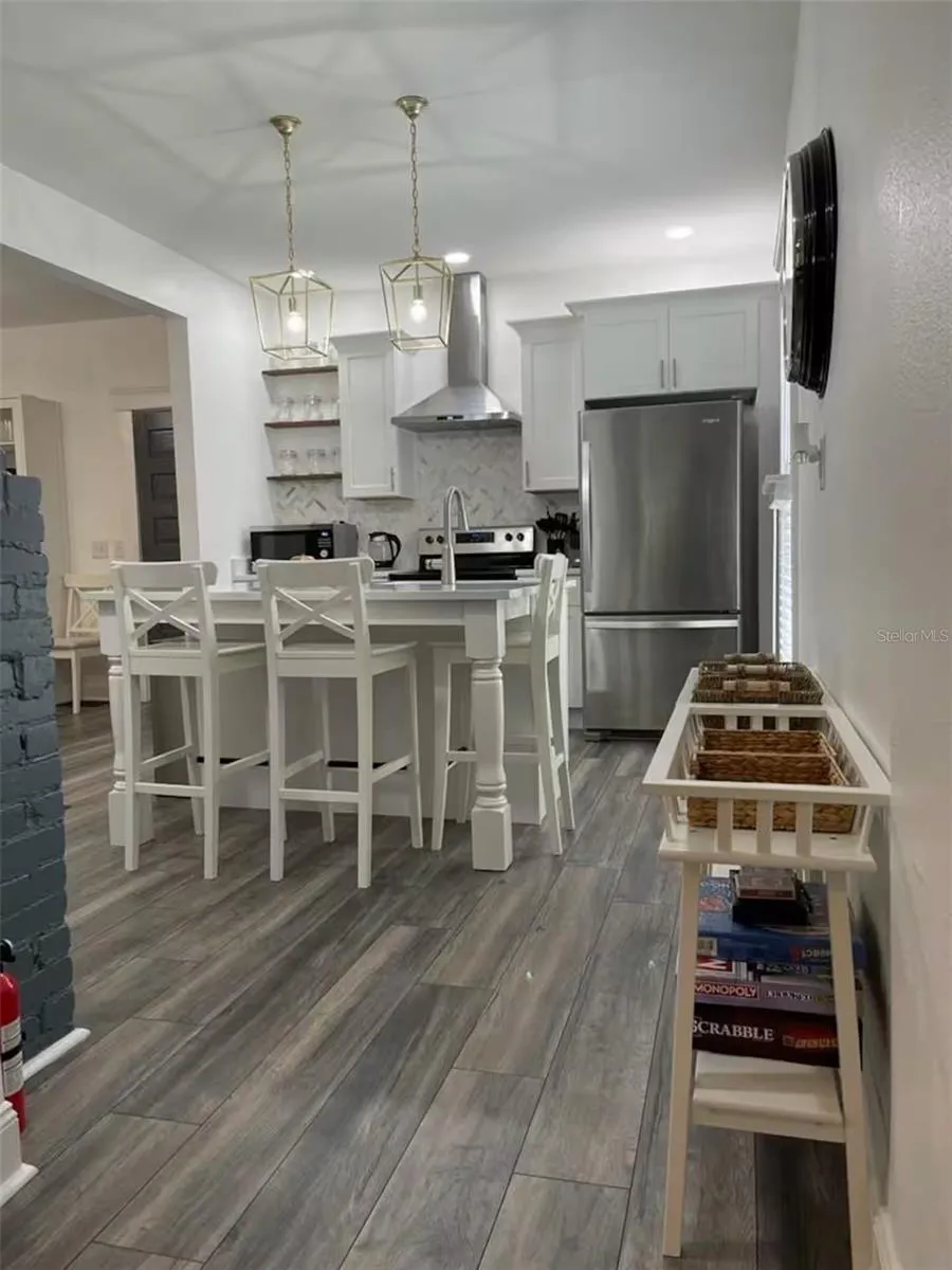 505 S MYRTLE AVENUE Sanford, FL 32771