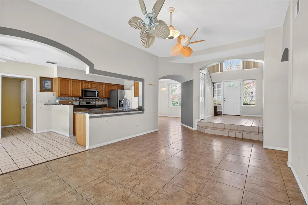 2727 RUNNING SPRINGS LOOP Oviedo, FL 32765
