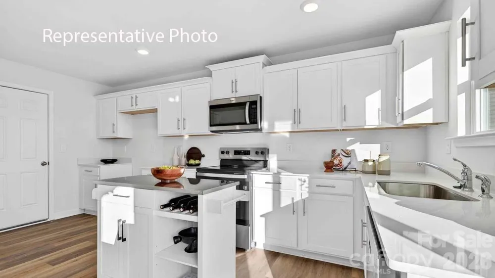 2121 10th Street SE Hickory, NC 28602