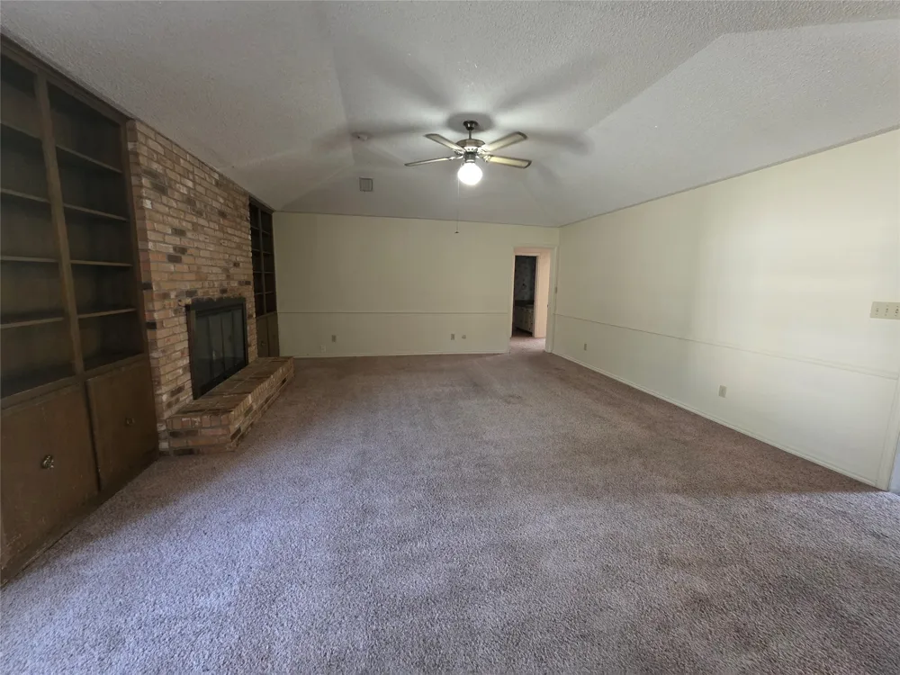 107 Bluebonnet Trail Keene, TX 76059