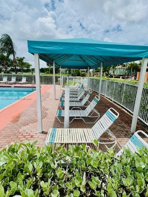 2811 SE 17th Ave #110 Homestead, FL 33035