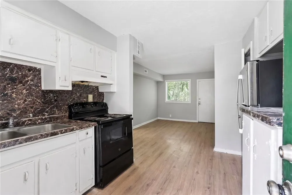 4855 College Street #11 Forest Park, GA 30297