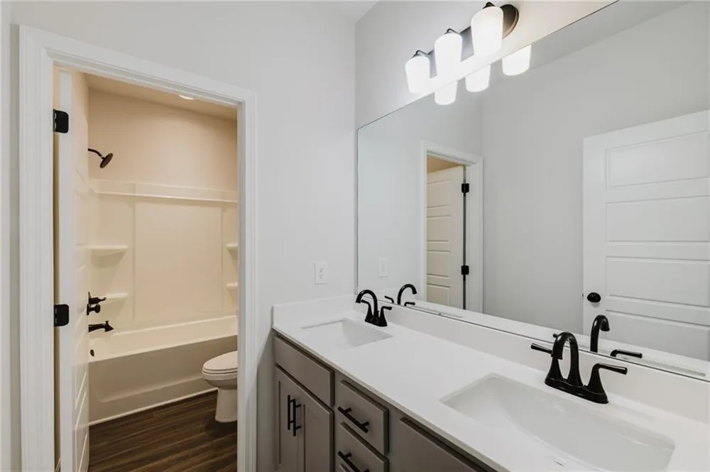 1814 Westfall landing Auburn, GA 30011