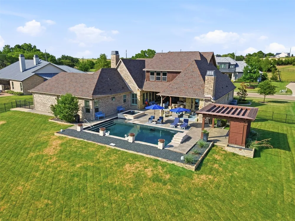 104 Brentwood Drive Heath, TX 75032