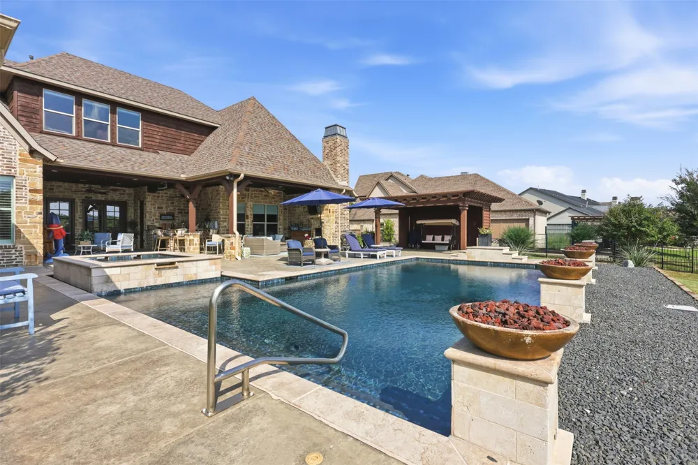 104 Brentwood Drive Heath, TX 75032