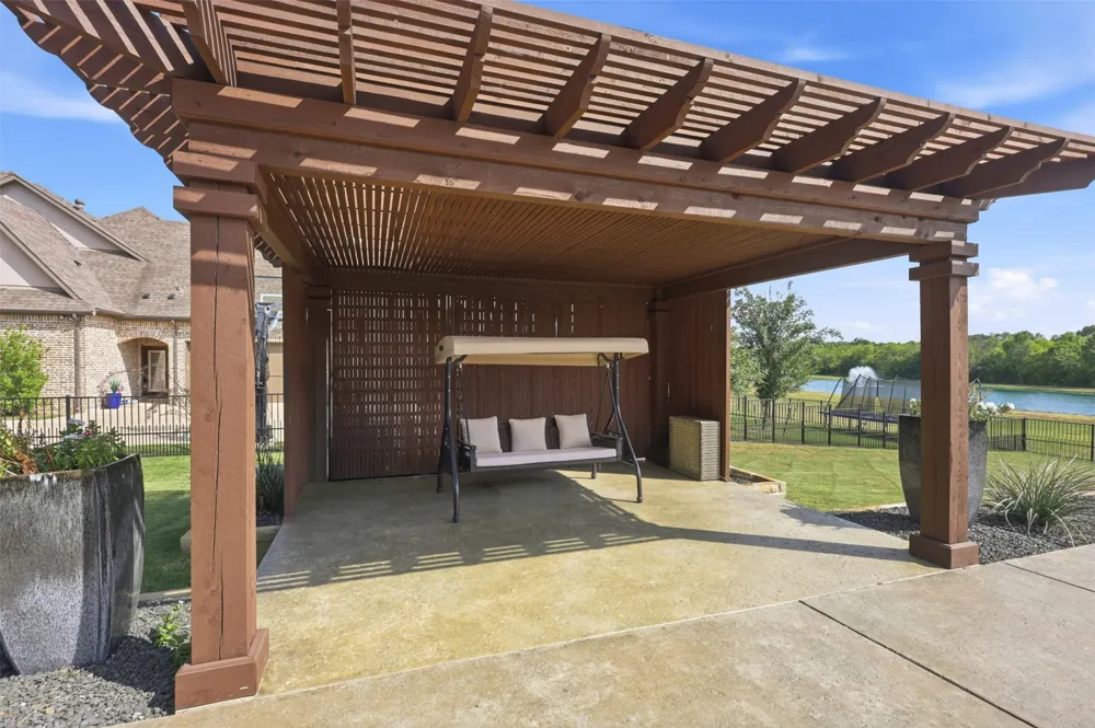 104 Brentwood Drive Heath, TX 75032