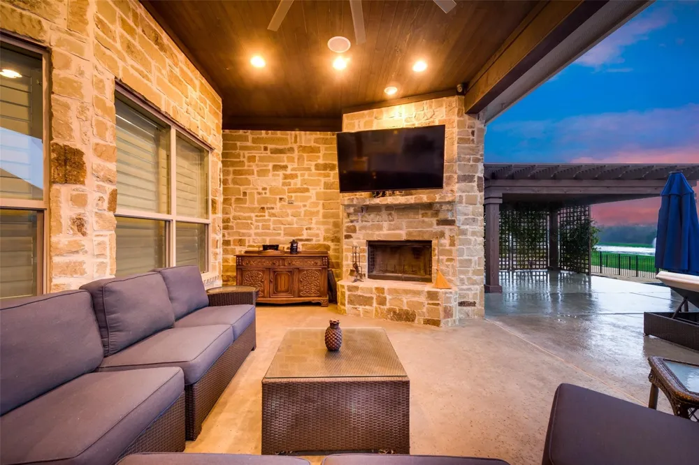 104 Brentwood Drive Heath, TX 75032