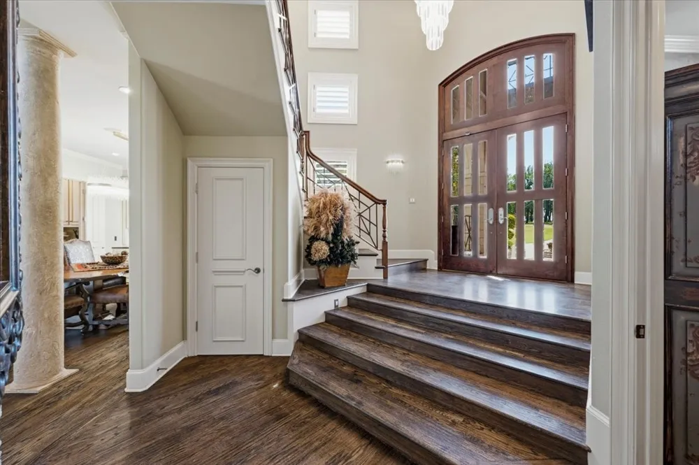 200 Falcon Ridge Aledo, TX 76008