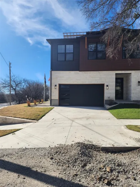 110 Clark Lane #110