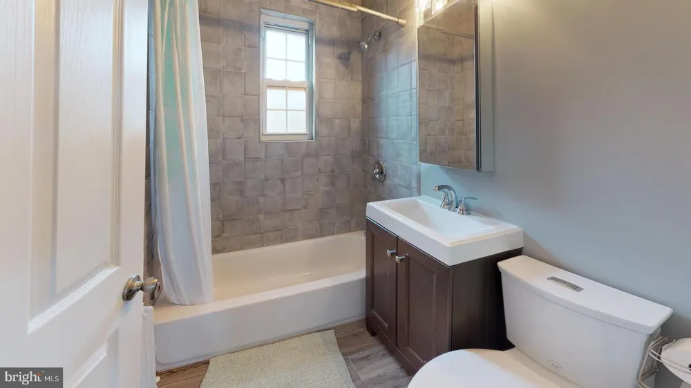 5318 8TH ROAD S #5 Arlington, VA 22204