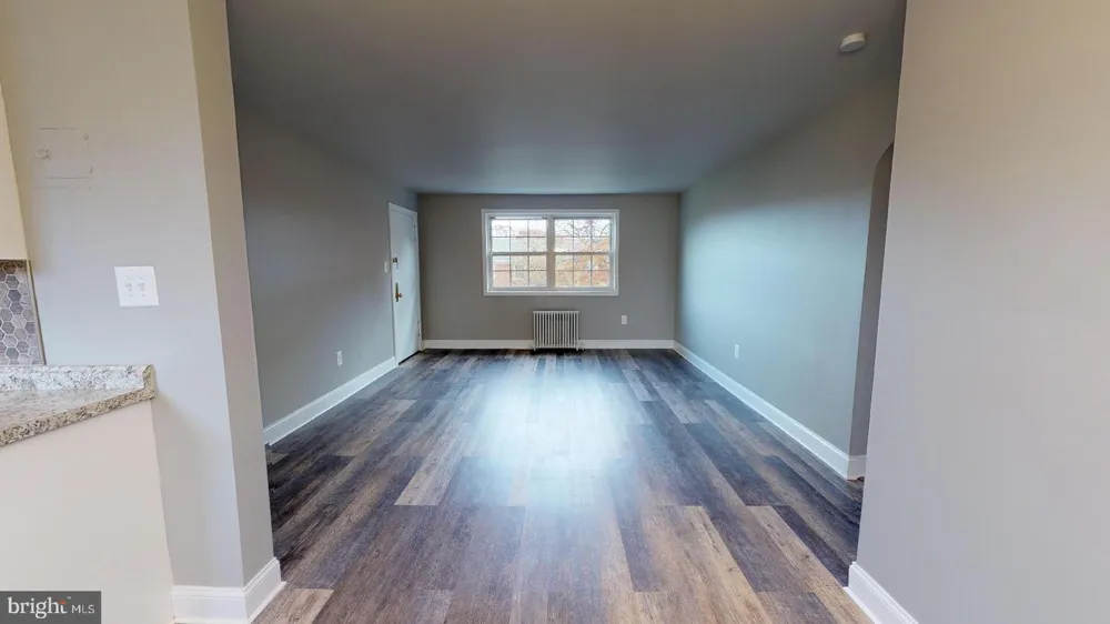 5318 8TH ROAD S #5 Arlington, VA 22204