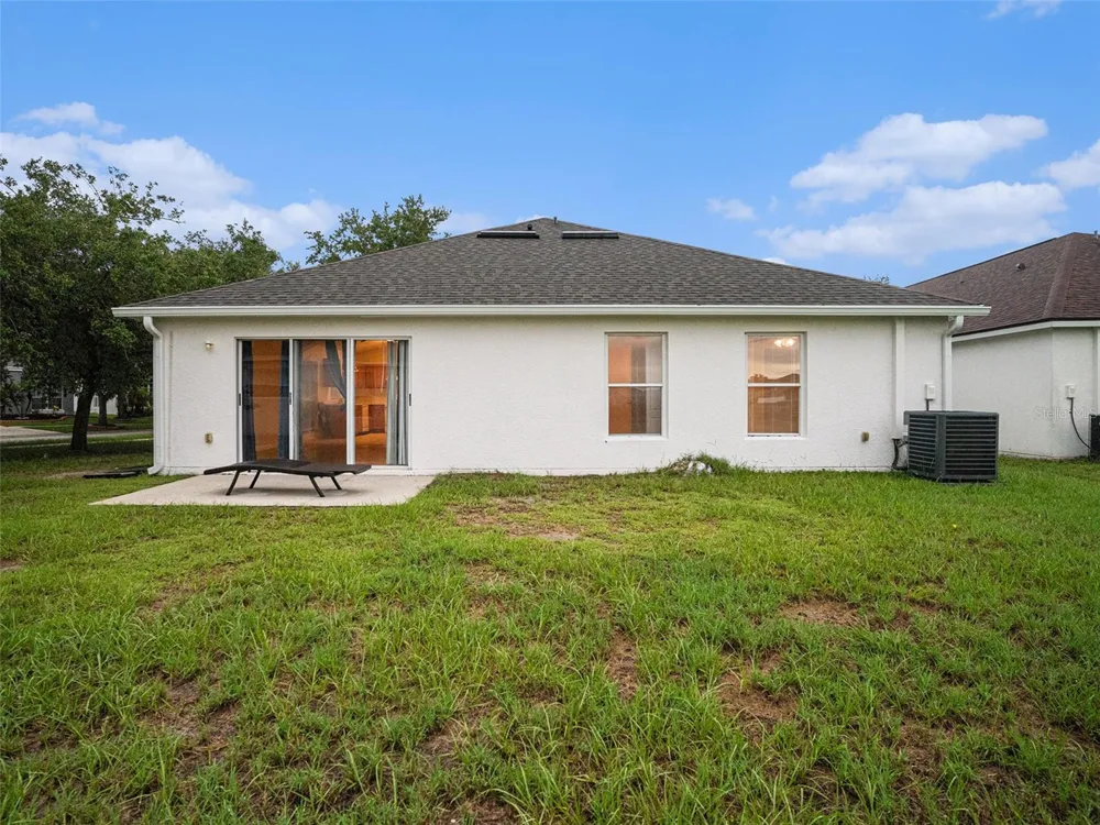 11440 MISTY ISLE LANE Riverview, FL 33579