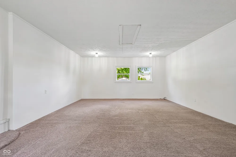 1511 E 20th Street Muncie, IN 47302
