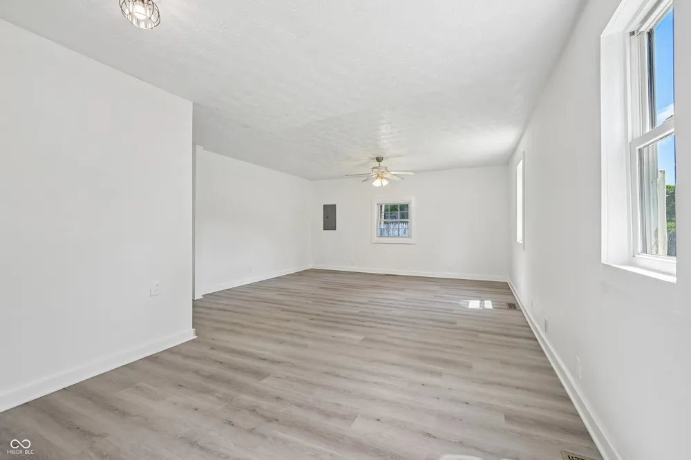 1511 E 20th Street Muncie, IN 47302