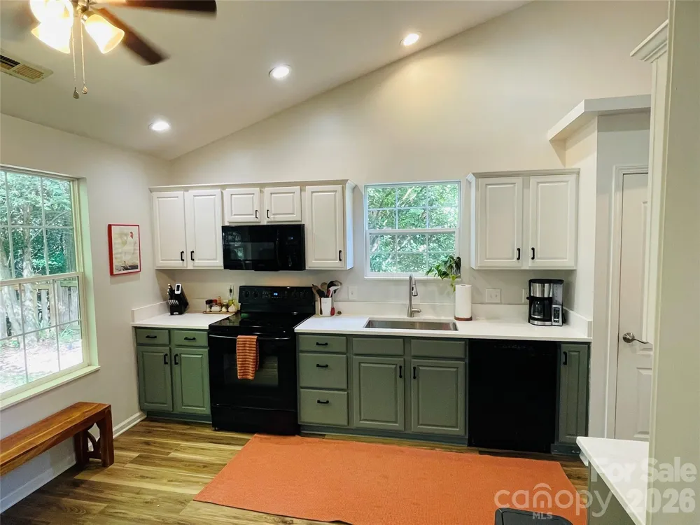 50 Stonebridge Drive Asheville, NC 28805