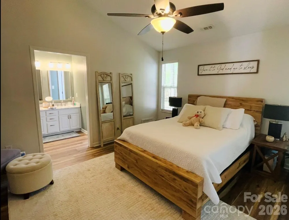 50 Stonebridge Drive Asheville, NC 28805
