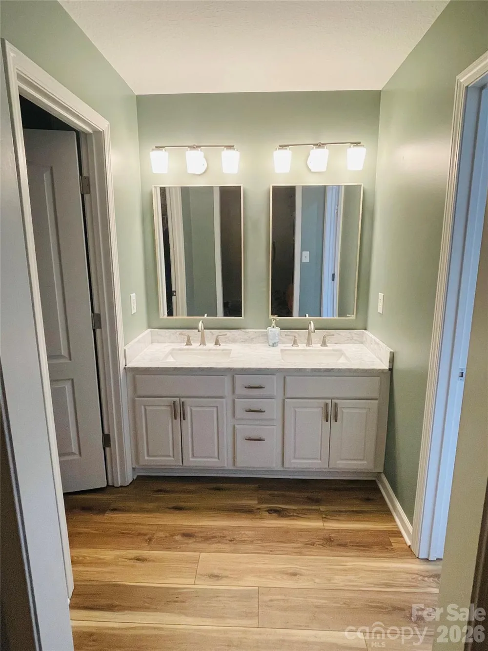 50 Stonebridge Drive Asheville, NC 28805