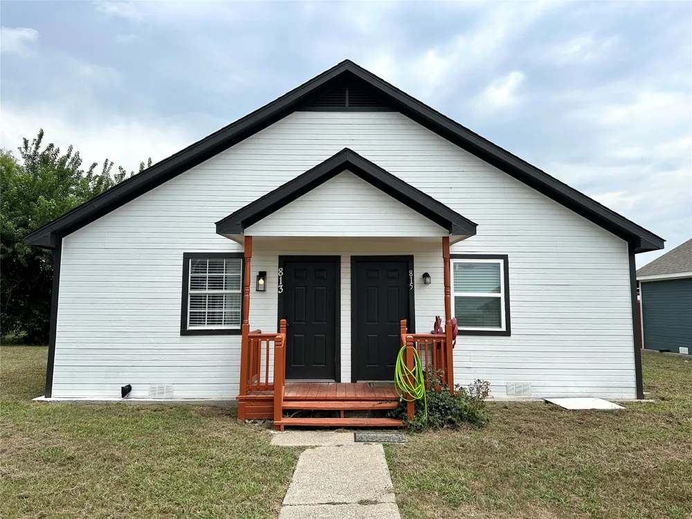 813 Kingdom Circle #35 Waxahachie, TX 75165