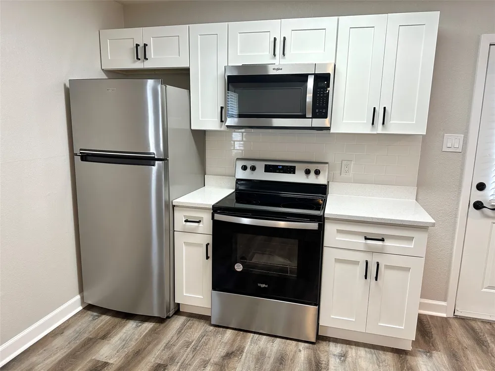 813 Kingdom Circle #35 Waxahachie, TX 75165