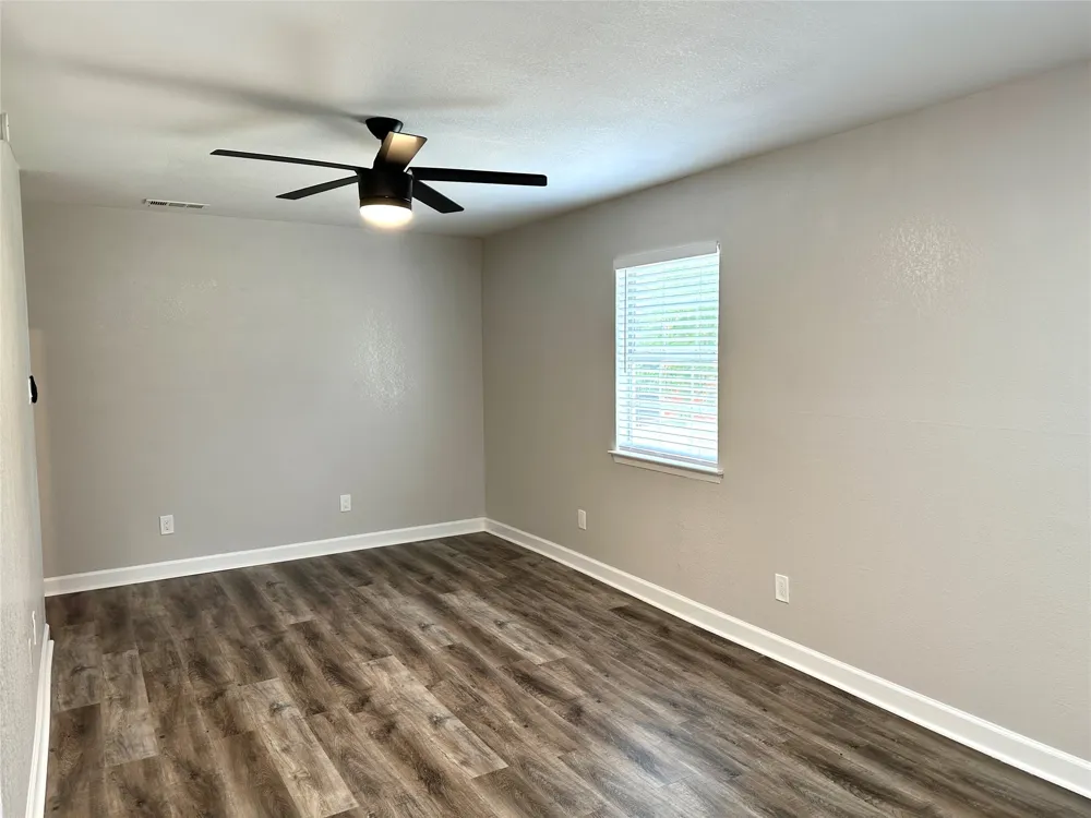 813 Kingdom Circle #35 Waxahachie, TX 75165
