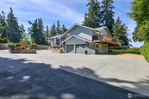16038 68th Avenue W