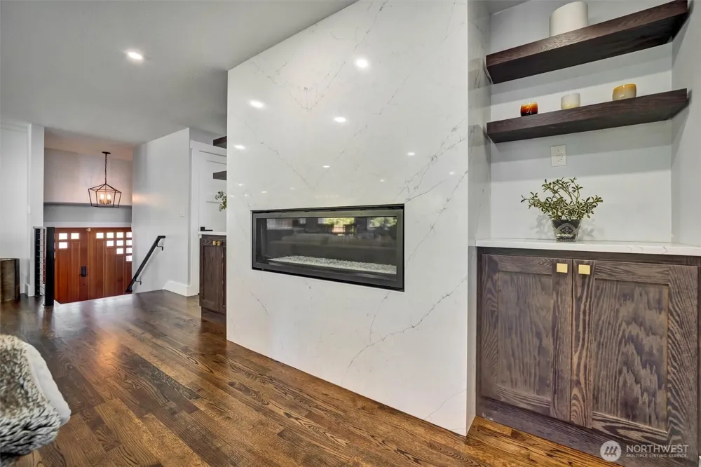 16038 68th Avenue W Edmonds, WA 98026