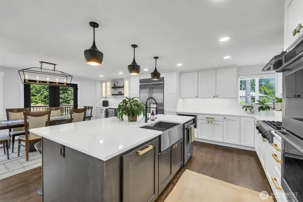 16038 68th Avenue W Edmonds, WA 98026