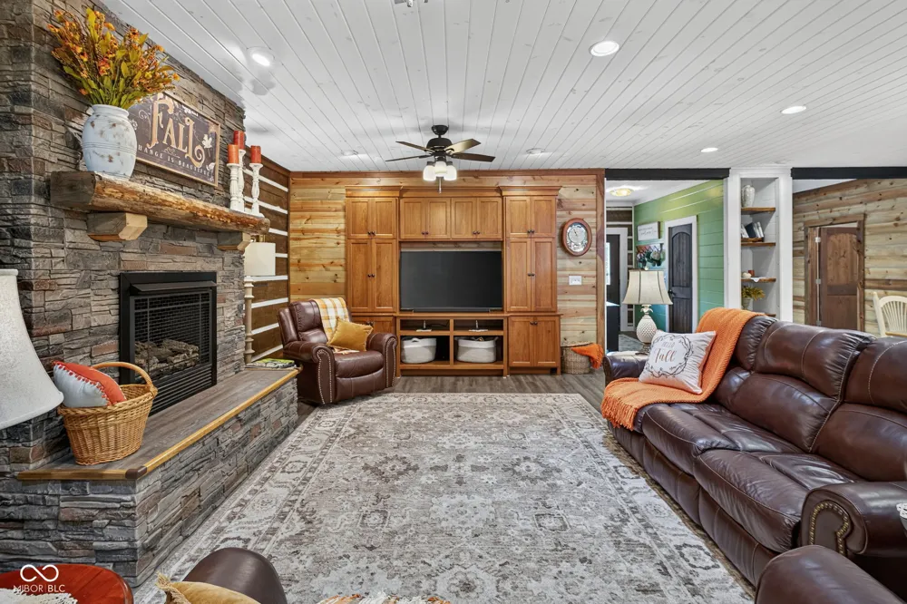 237 Salt Creek Road Nashville, IN 47448