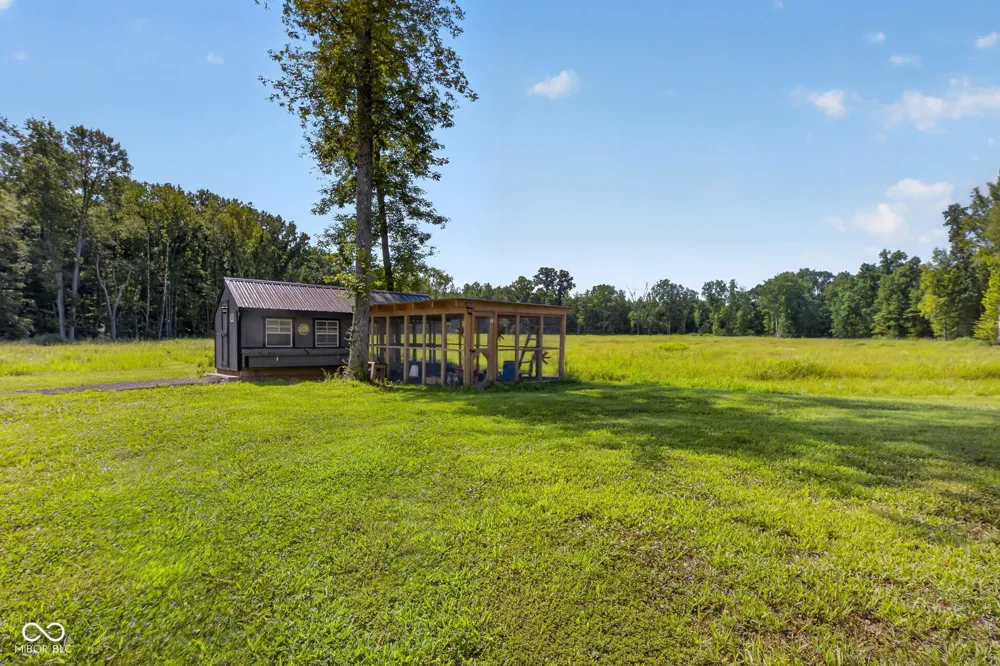 237 Salt Creek Road Nashville, IN 47448