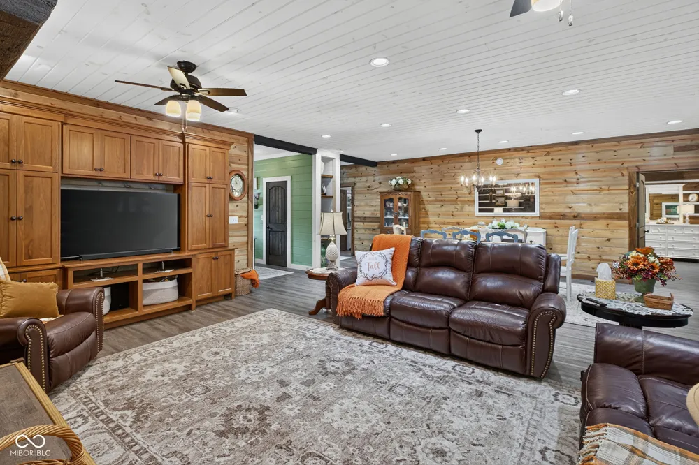 237 Salt Creek Road Nashville, IN 47448
