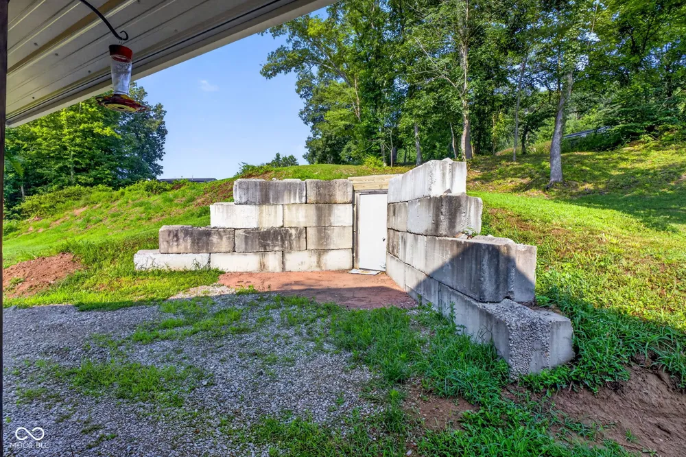 237 Salt Creek Road Nashville, IN 47448