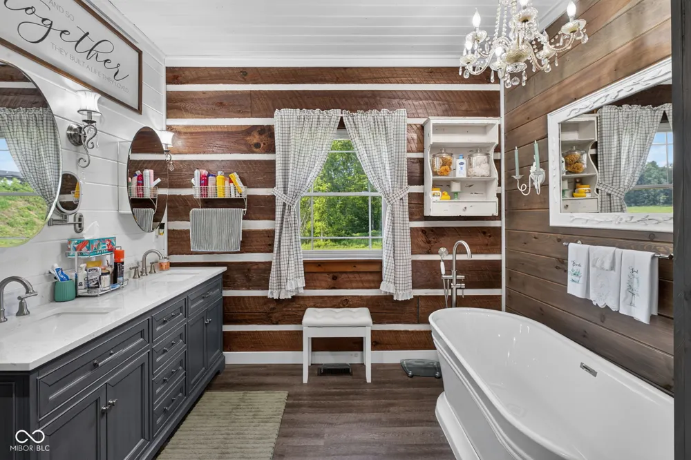 237 Salt Creek Road Nashville, IN 47448