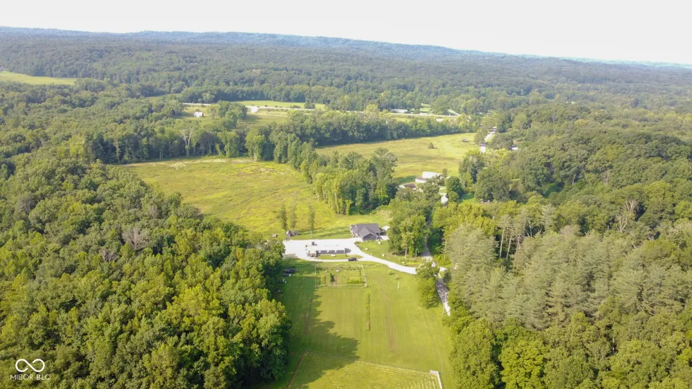237 Salt Creek Road Nashville, IN 47448