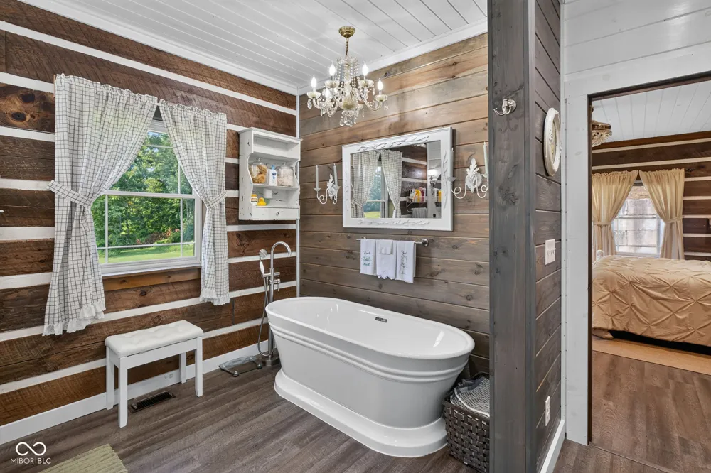 237 Salt Creek Road Nashville, IN 47448