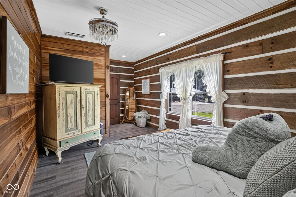 237 Salt Creek Road Nashville, IN 47448