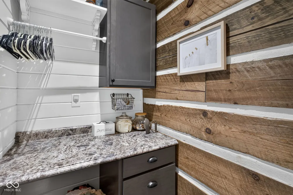 237 Salt Creek Road Nashville, IN 47448