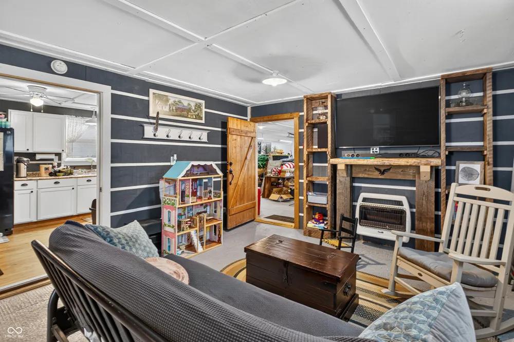 237 Salt Creek Road Nashville, IN 47448