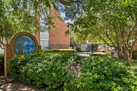 3206 S Fielder Road #100