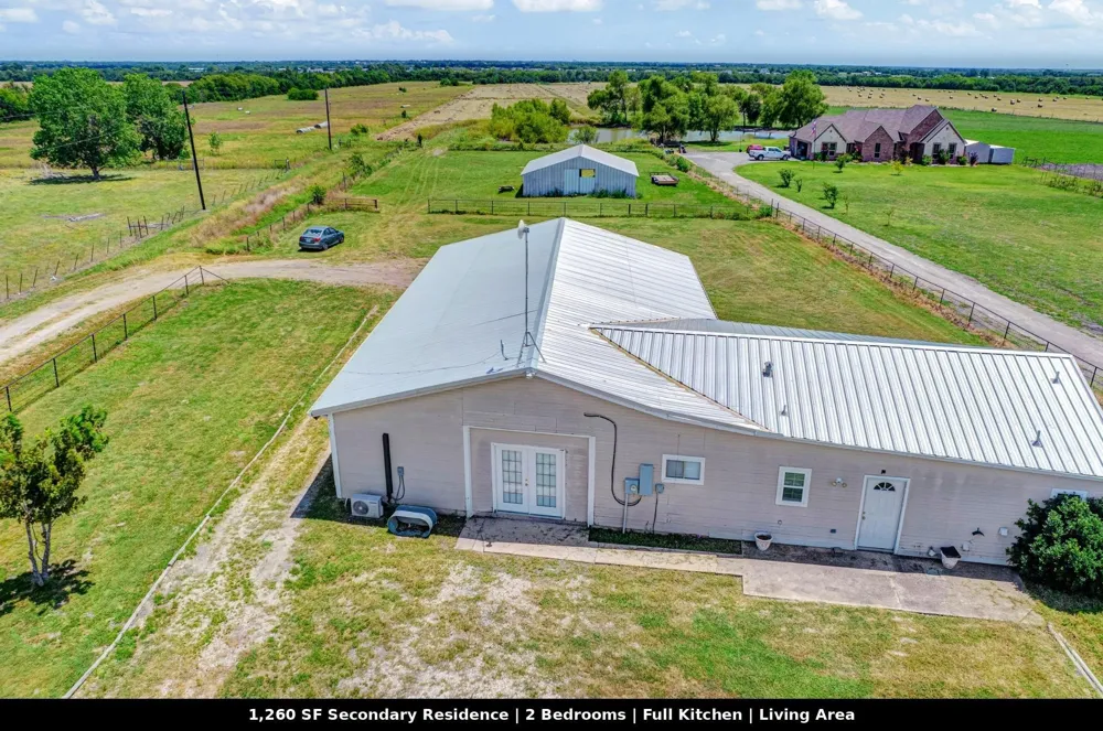 1627 Fm 547 Farmersville, TX 75442