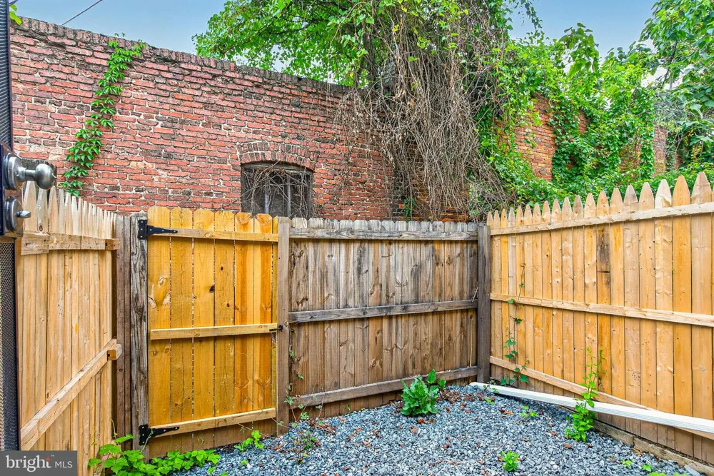 2210 CHRISTIAN STREET Baltimore, MD 21223
