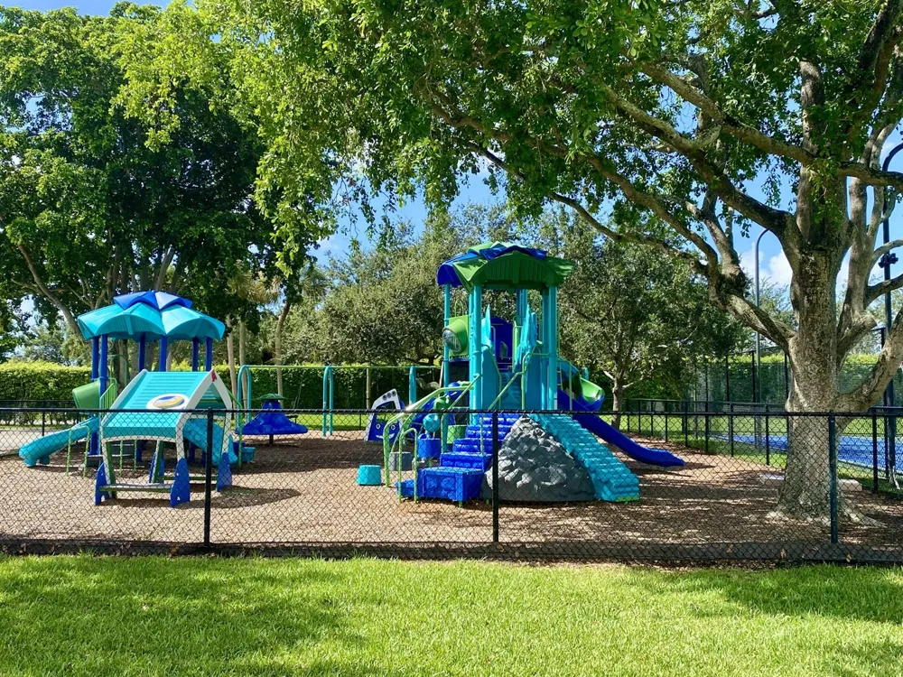 19131 Fairlawn Way Boca Raton, FL 33434