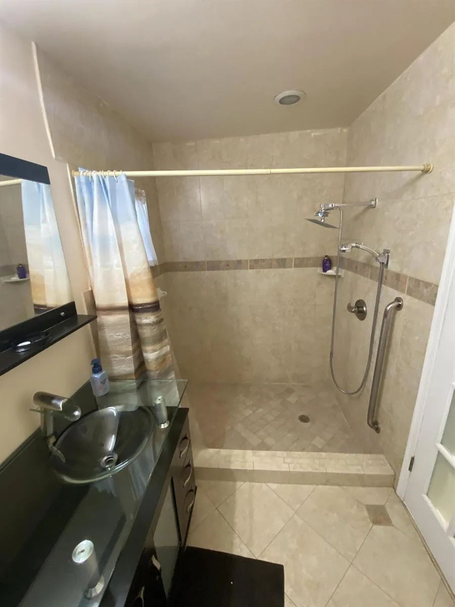 19131 Fairlawn Way Boca Raton, FL 33434