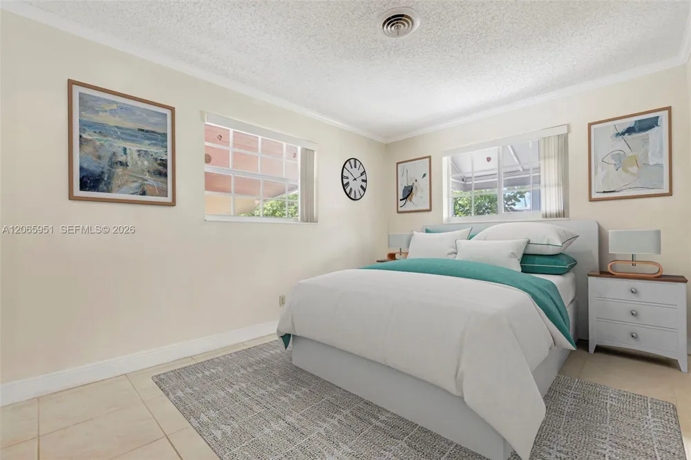 201 NE 57th Ct Oakland Park, FL 33334