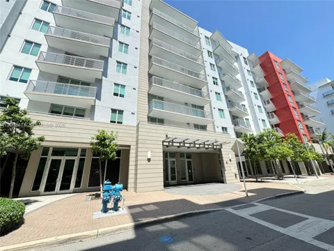 7661 NW 107th Ave #308